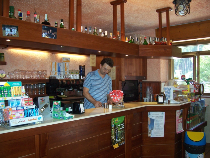  Image name: LocandaLaContea11.jpg 
 width: 800 pixel 
 height: 601 pixel 
 Size: 427454 bytes 
 Click to enlarge 